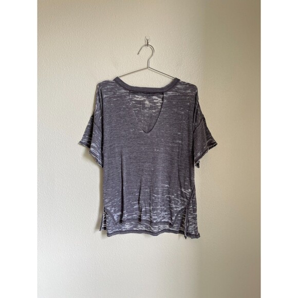 We The Free Tops - We The Free Jordan Burnout Tee in Faded Indigo Size XS